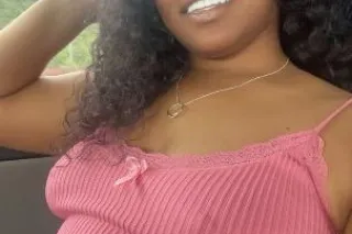 Sensual massage AND SUPER WET TIGHT PUSSY 💦💦 - Image 6